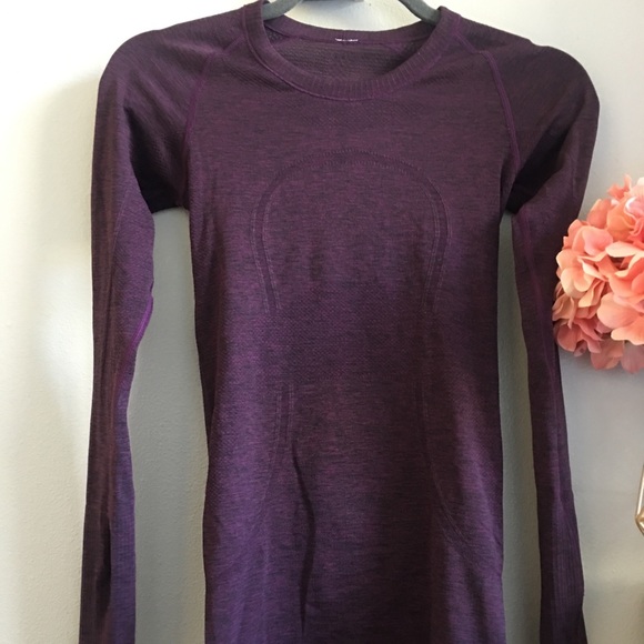 lululemon athletica Tops - Lululemon Run Swiftly athletic long sleeve top